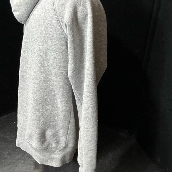 The North Face Hoody - Picture 9 of 10